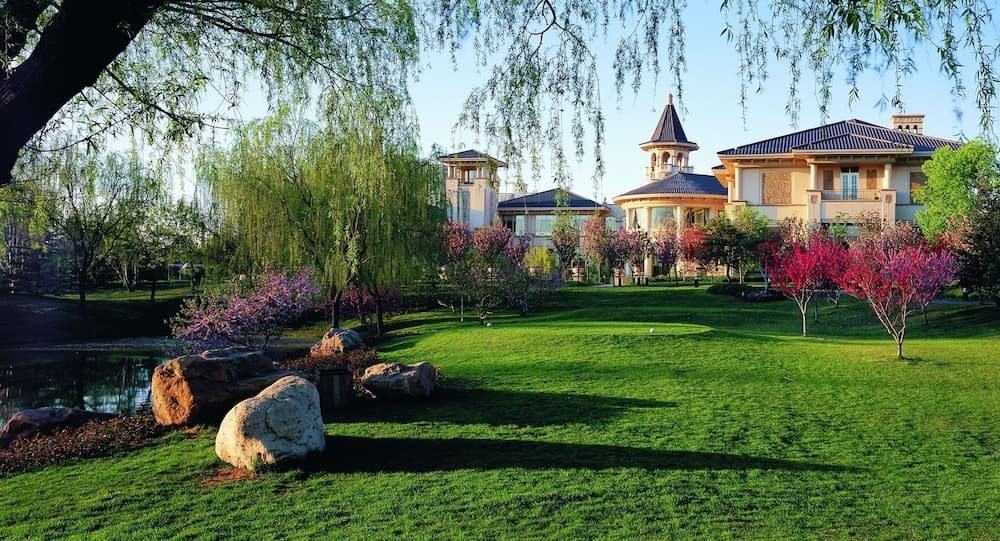Chateau Star River — Changying
