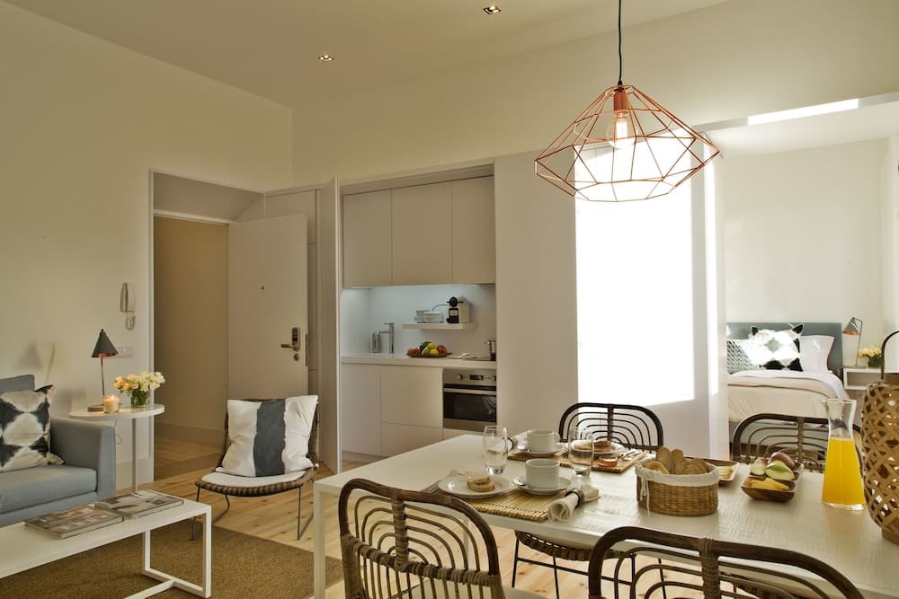 Lisbon Five Stars Apartments Combro 77 — Lisbon