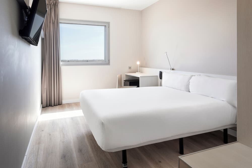 B&B Hotel Barcelona Viladecans — Cornellà de Llobregat
