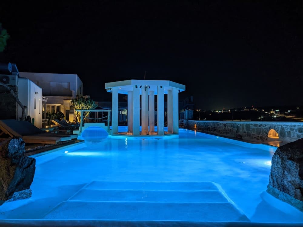 Peristeronas Village — Mykonos