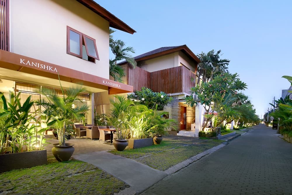 Kanishka Villas Seminyak — Bali