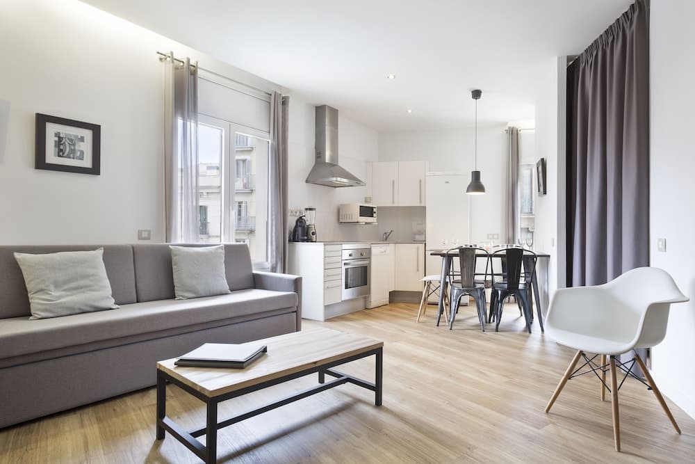 Amister Apartments — Barcelona