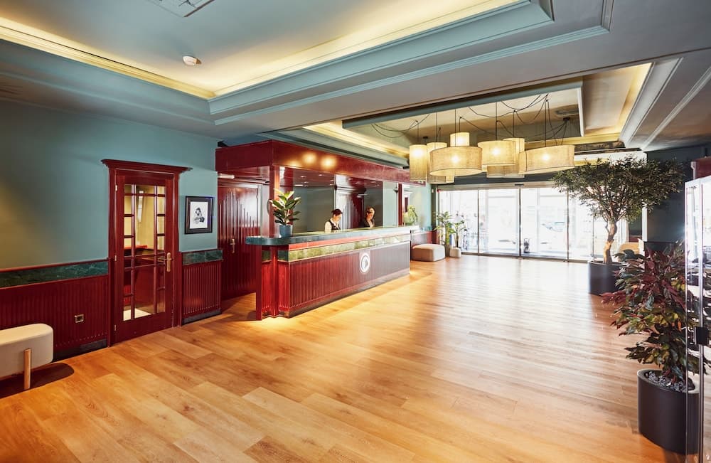 Prestige Victoria Hotel — Roses