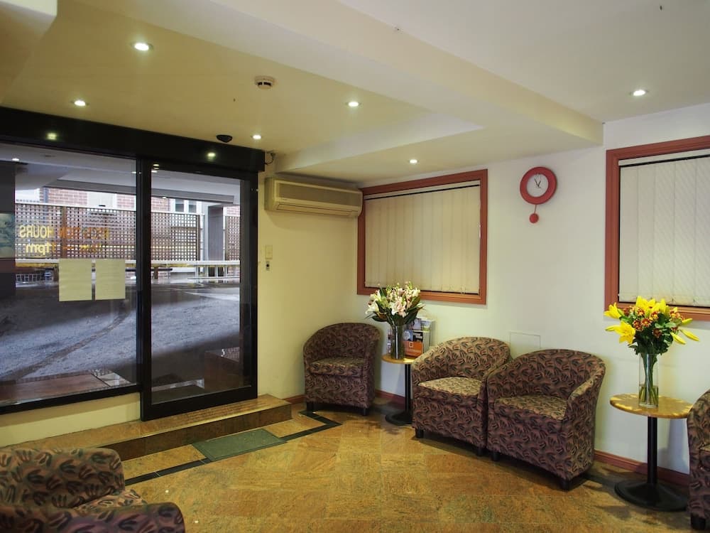 Edgecliff Lodge Motel — Sydney